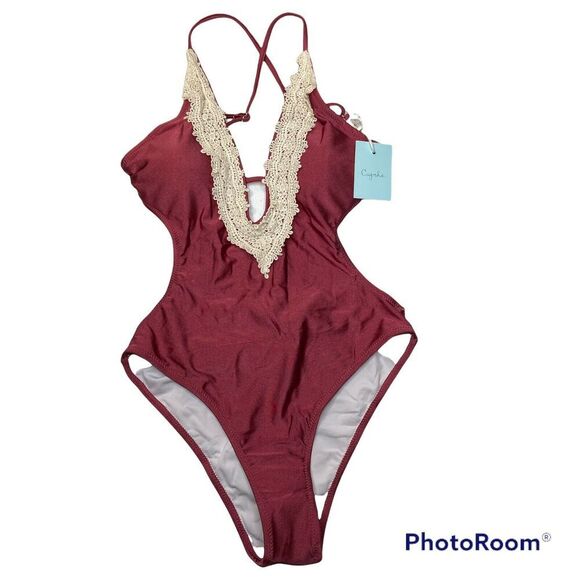 Cupshe Crochet Trim Monokini One Piece Swimsuit Burgundy Rose Size Small - Picture 1 of 6